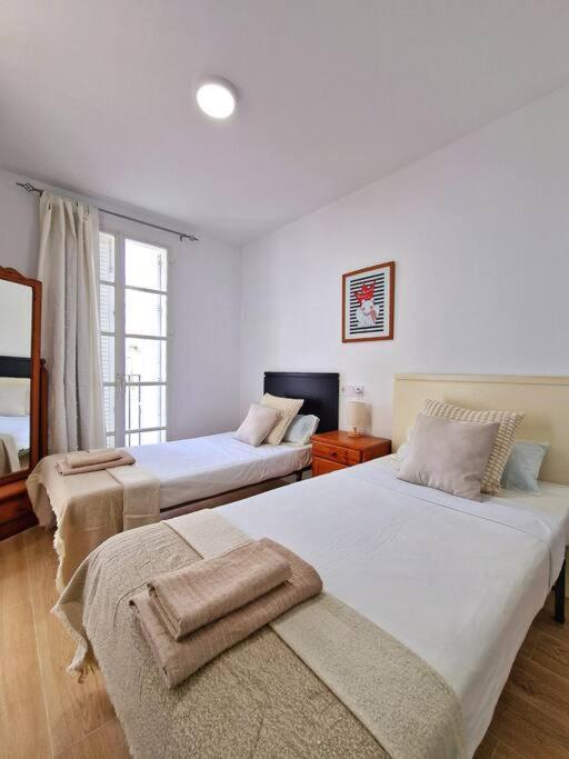 Encantador Duplex Para 6 A 1 Minuto De La Playa Benalmádena Extérieur photo