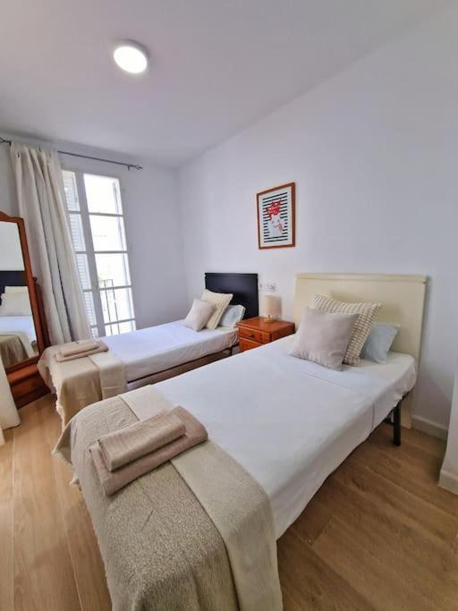 Encantador Duplex Para 6 A 1 Minuto De La Playa Benalmádena Extérieur photo
