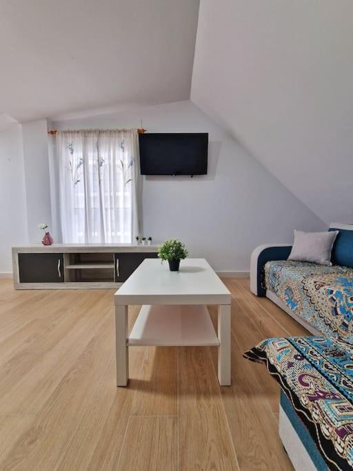 Encantador Duplex Para 6 A 1 Minuto De La Playa Benalmádena Extérieur photo