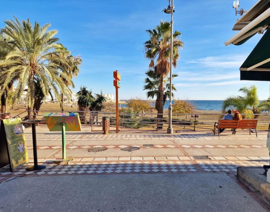 Encantador Duplex Para 6 A 1 Minuto De La Playa Benalmádena Extérieur photo