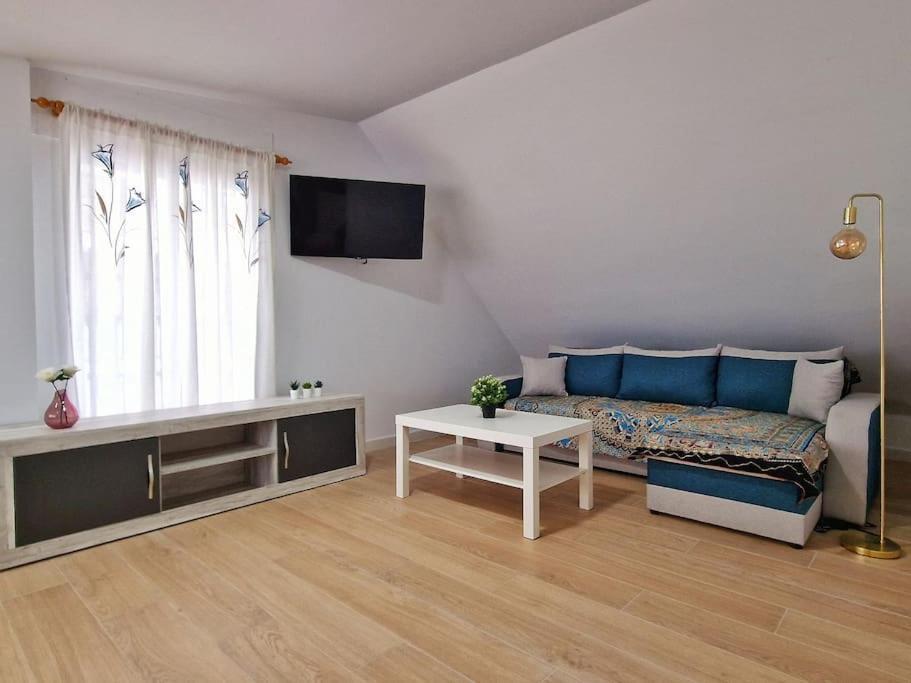 Encantador Duplex Para 6 A 1 Minuto De La Playa Benalmádena Extérieur photo